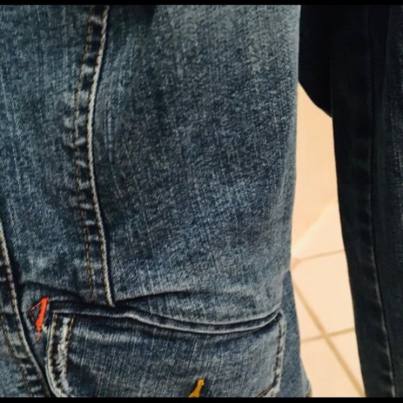 Tommy Hilfiger Distressed Jean Jacket XL - Picture 7 of 10